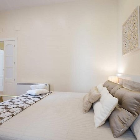 Reyes Catolicos I Apartment Granada Bagian luar foto